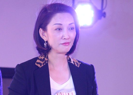 武红直言:没办法成为科学家,索性嫁给科学家吧