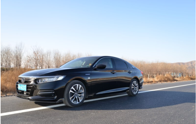 20万混动性价比之王?细谈雅阁混动锐酷版