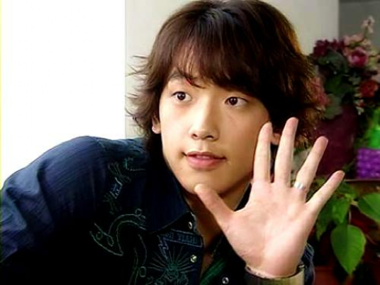 带你参观rain的豪宅,长得帅还会煮饭,房子面积超大