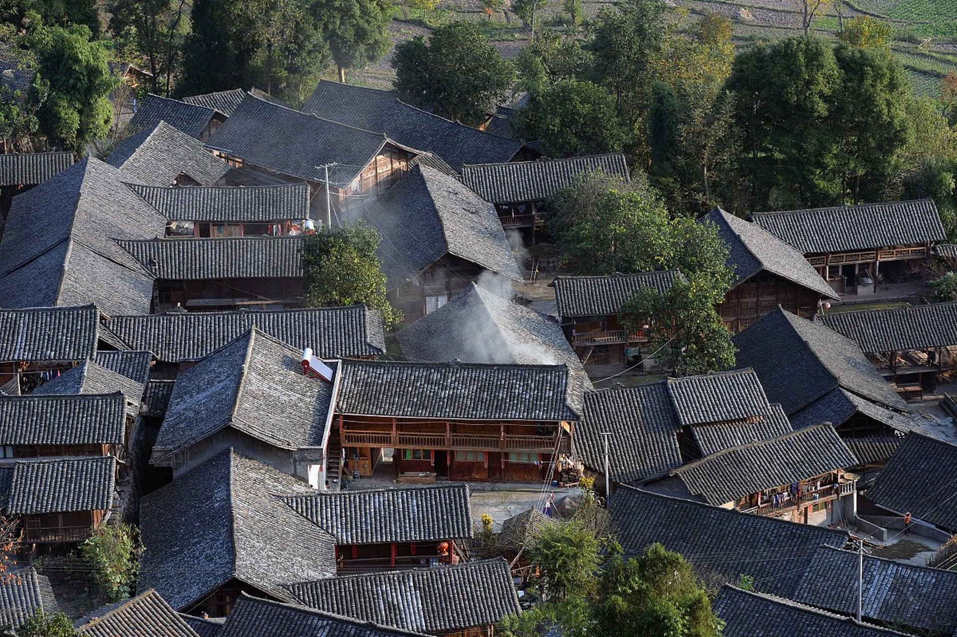 穿越时空的旅行# 安顺云峰屯堡,被誉为屯堡文化的瑰宝,是一处充满