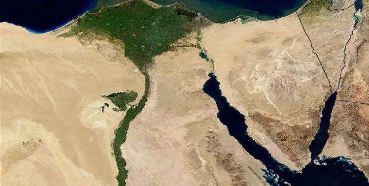 尼罗河是世界第1长河，埃及为何不把河水引入沙漠，让沙漠变绿洲-袁载誉
