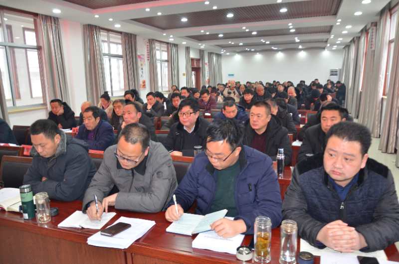 河南社旗苗店镇启动脱贫攻坚"暖春行动"