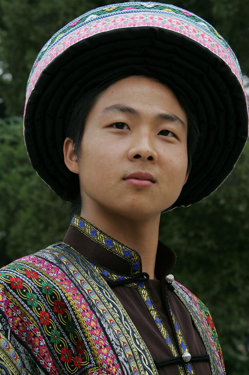 拉祜族,云南骄傲!这个神秘又独特的民族拥有自己的语言,文字和风俗.