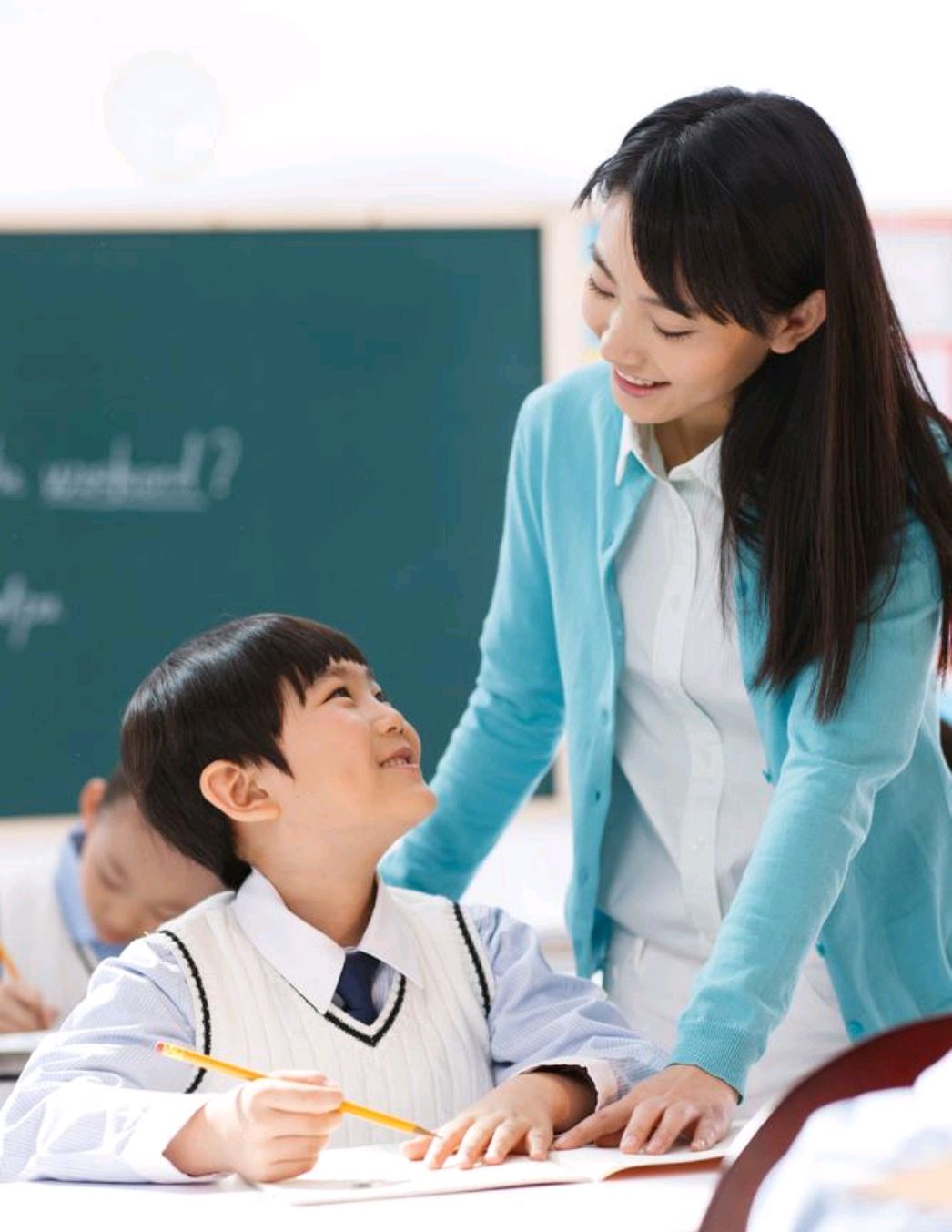 一个美女老师和学生之间的最美师生之情