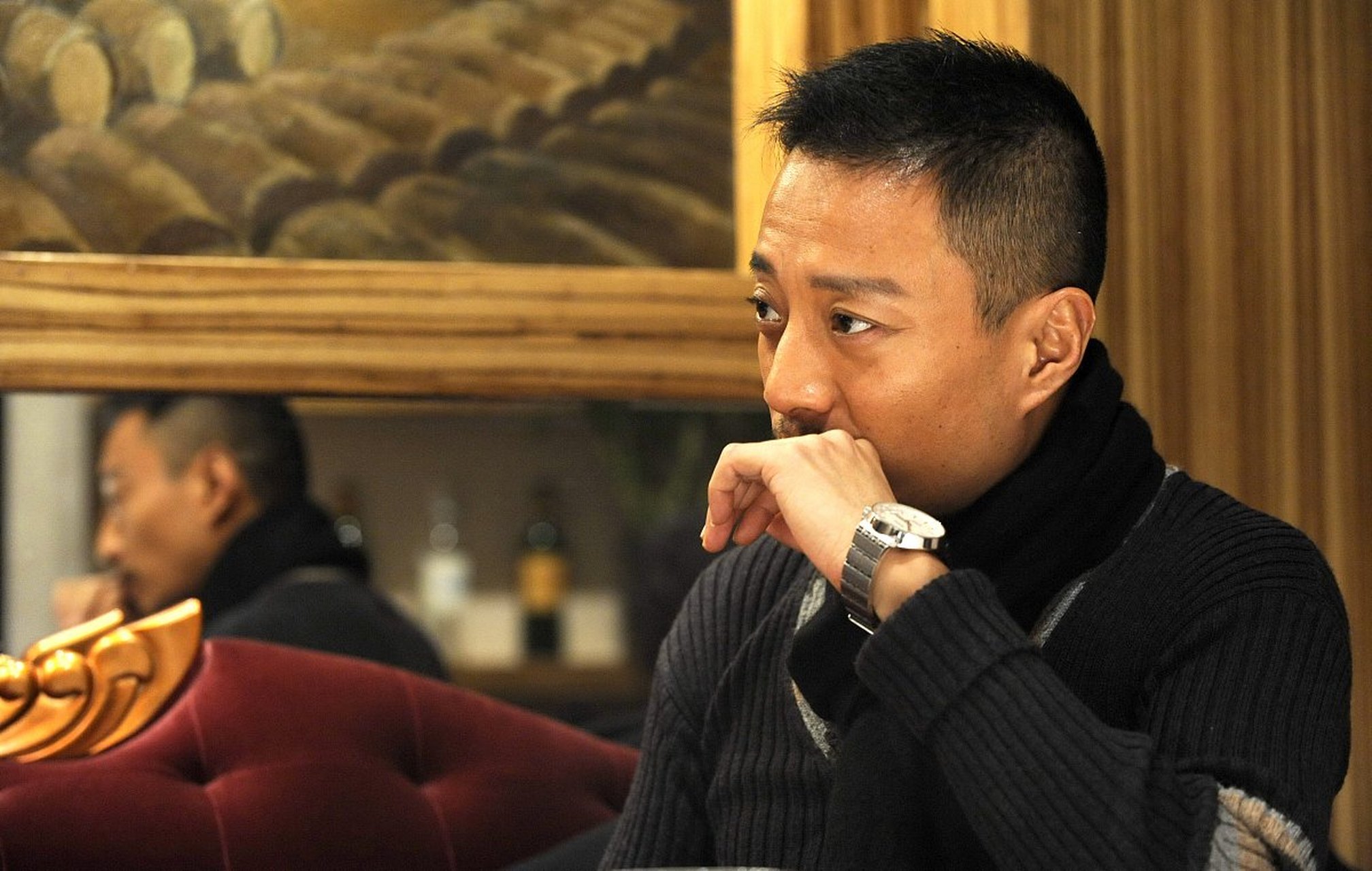 男神张涵予:不老传奇的保养秘籍  随着时间的推移,许多人在生活中不断