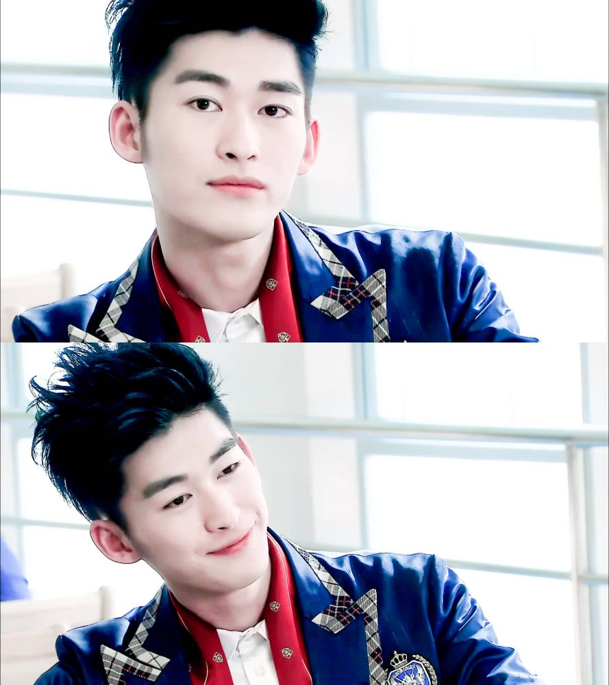 张翰转型后首现身,北影节首战胡须造型!不愧是霸道公子慕容云海