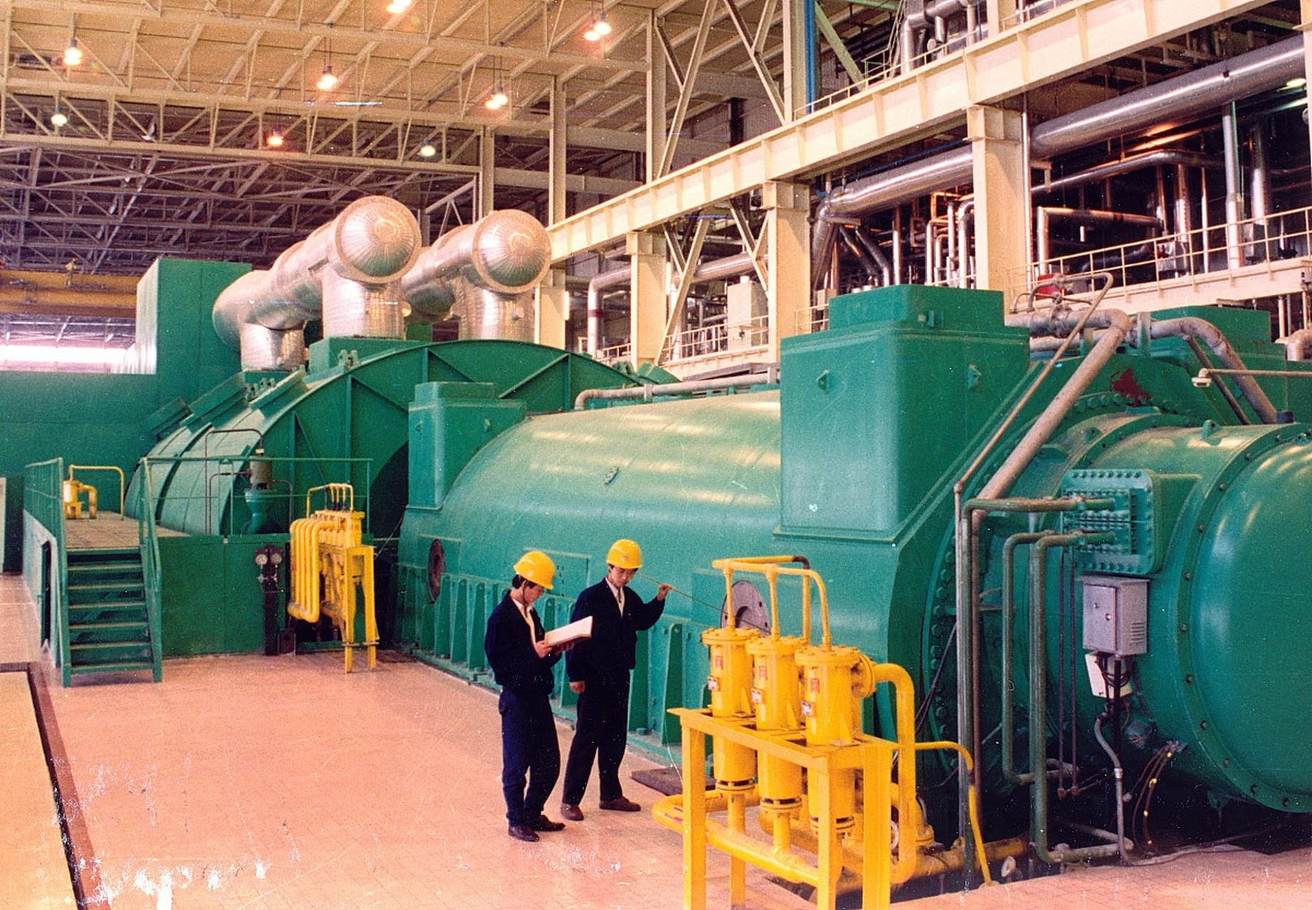 截至5月底,中国累计发电装机容量约26.7亿千瓦,同比增长10.3%.