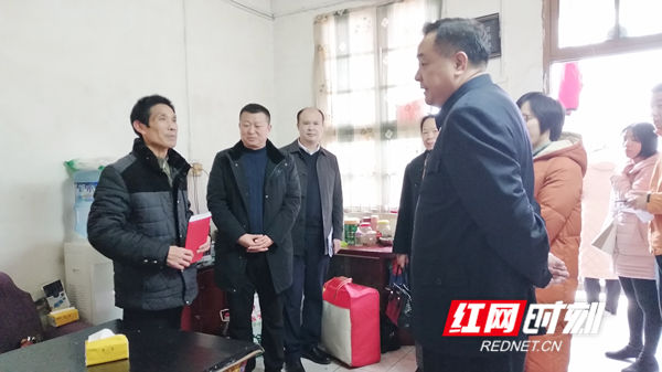 新春送温暖 慰问传真情 唐能武新春慰问困难群众