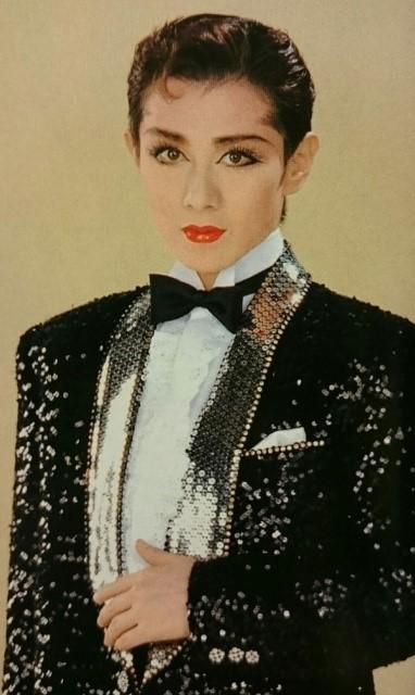 日本宝冢的歌舞剧有多好看?去上海看看就知道