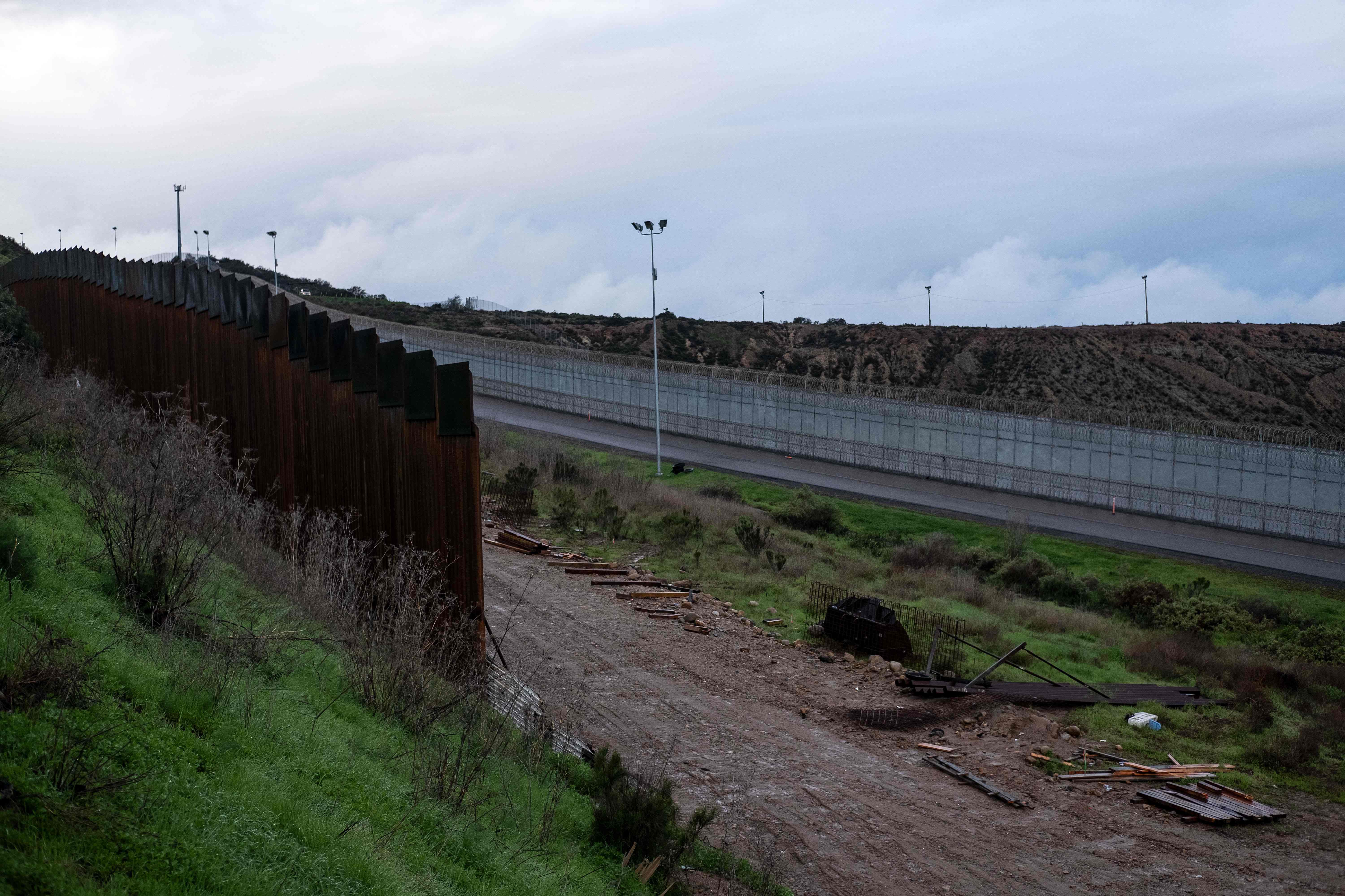 美墨边境的隔离墙