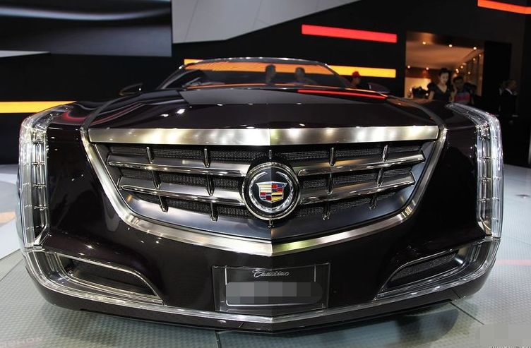 全身设计比例很协调的,凯迪拉克ciel,气场非常足