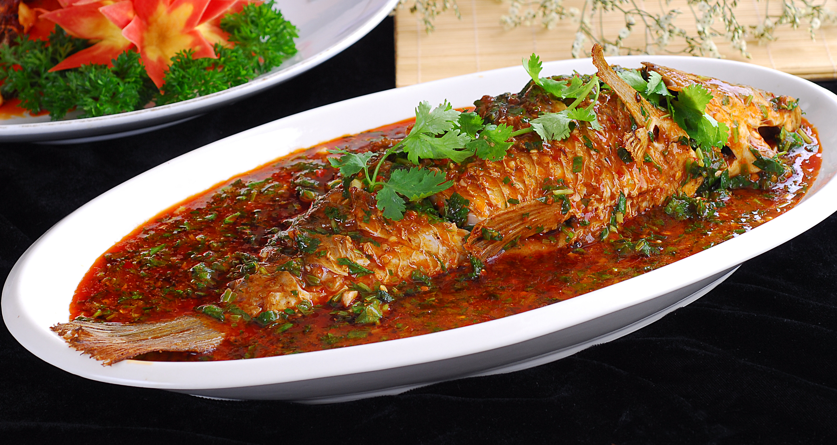 软烧鲤鱼:六道不一样的美味佳肴,色味俱佳,让人吃完回味无穷