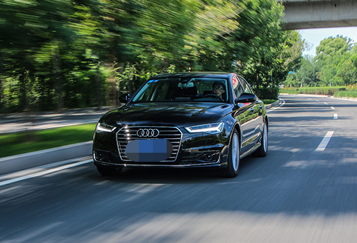 给大家图解一款奥迪a6l,霸气的外观,一起了解一下吧!