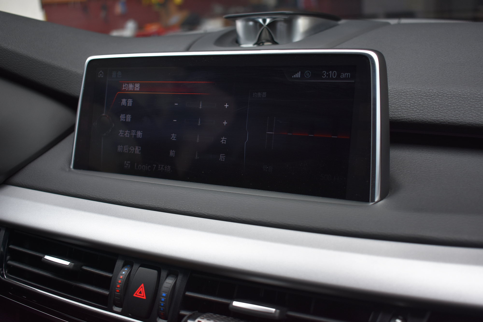 现款奔驰车型很少装哈曼,现在装载哈曼卡顿的音响大都是在宝马车型上