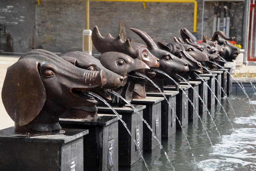 圆明园的12个兽首,已经回归中国8尊,剩下的四尊呢?答案很渺茫