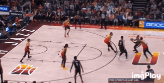 今天一天就出现了两次五大囧,在爵士和开拓者