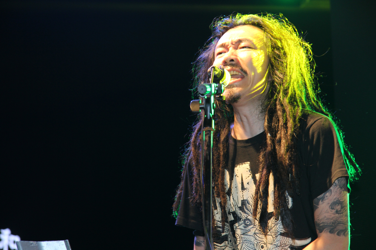 被综艺节目观众所不喜的臧鸿飞,其音乐水平到底如何?