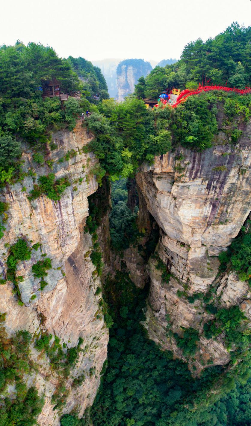 这次去张家界本不在计划之中,但我感谢这次意外.