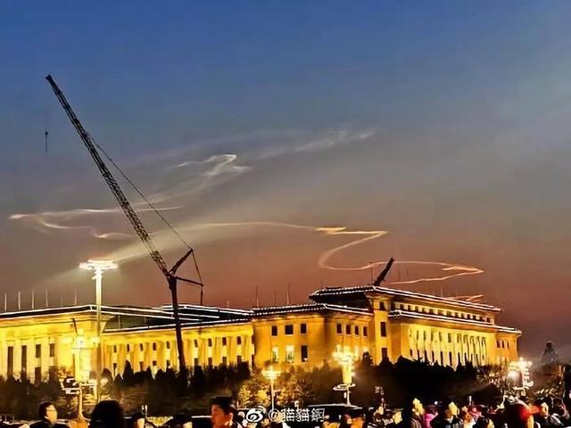 昨晚,北京上空出现一条龙?朋友圈刷爆!真相了