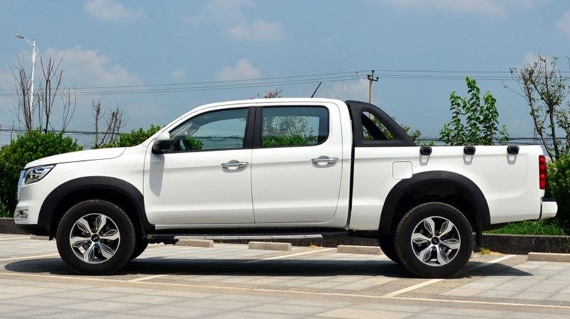 江淮汽车推出的2018款皮卡,江淮帅铃t8,指导价9.98万元起!