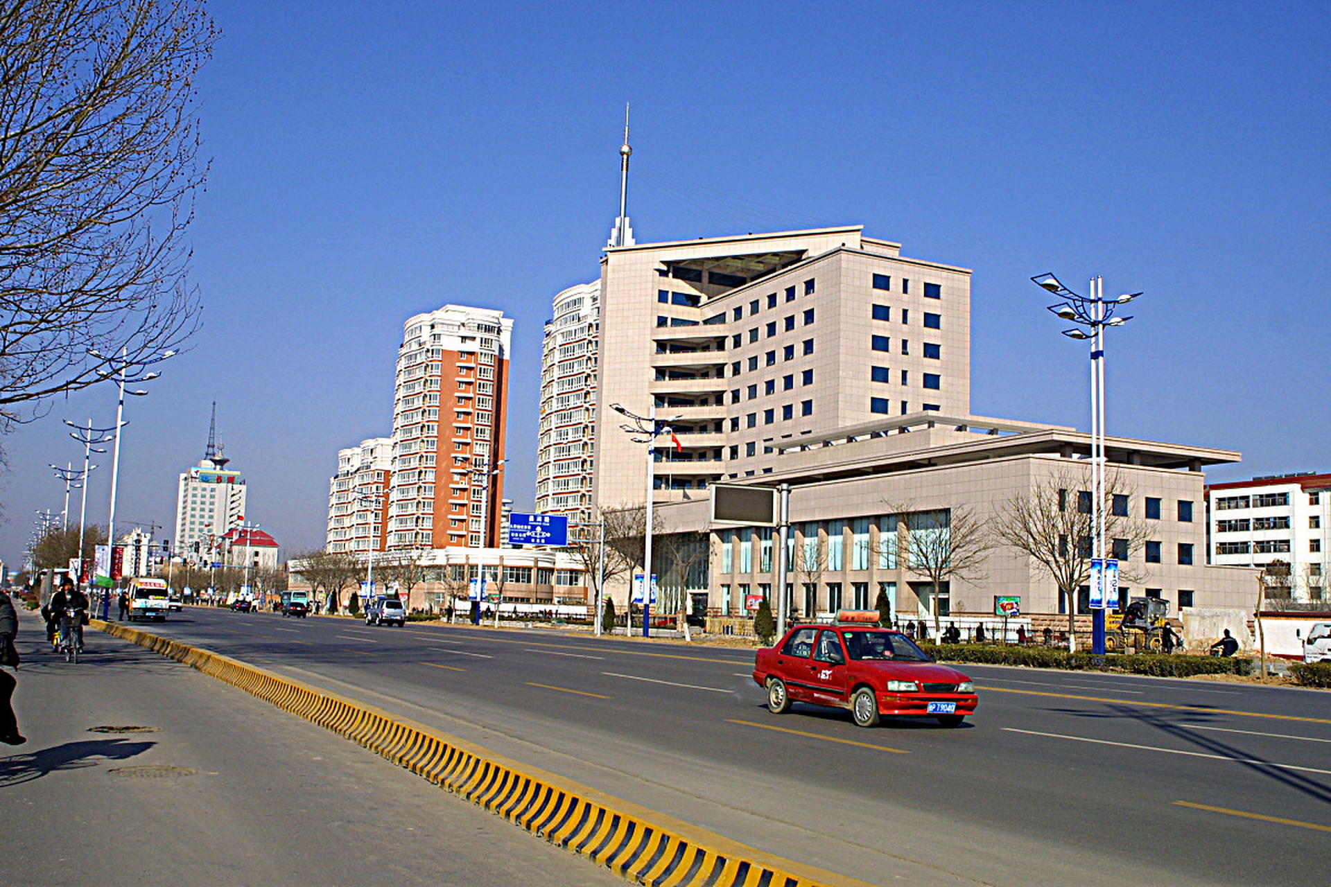 9595 这次国庆假期,我决定去延吉,一个被誉为"美食天堂"的城市.