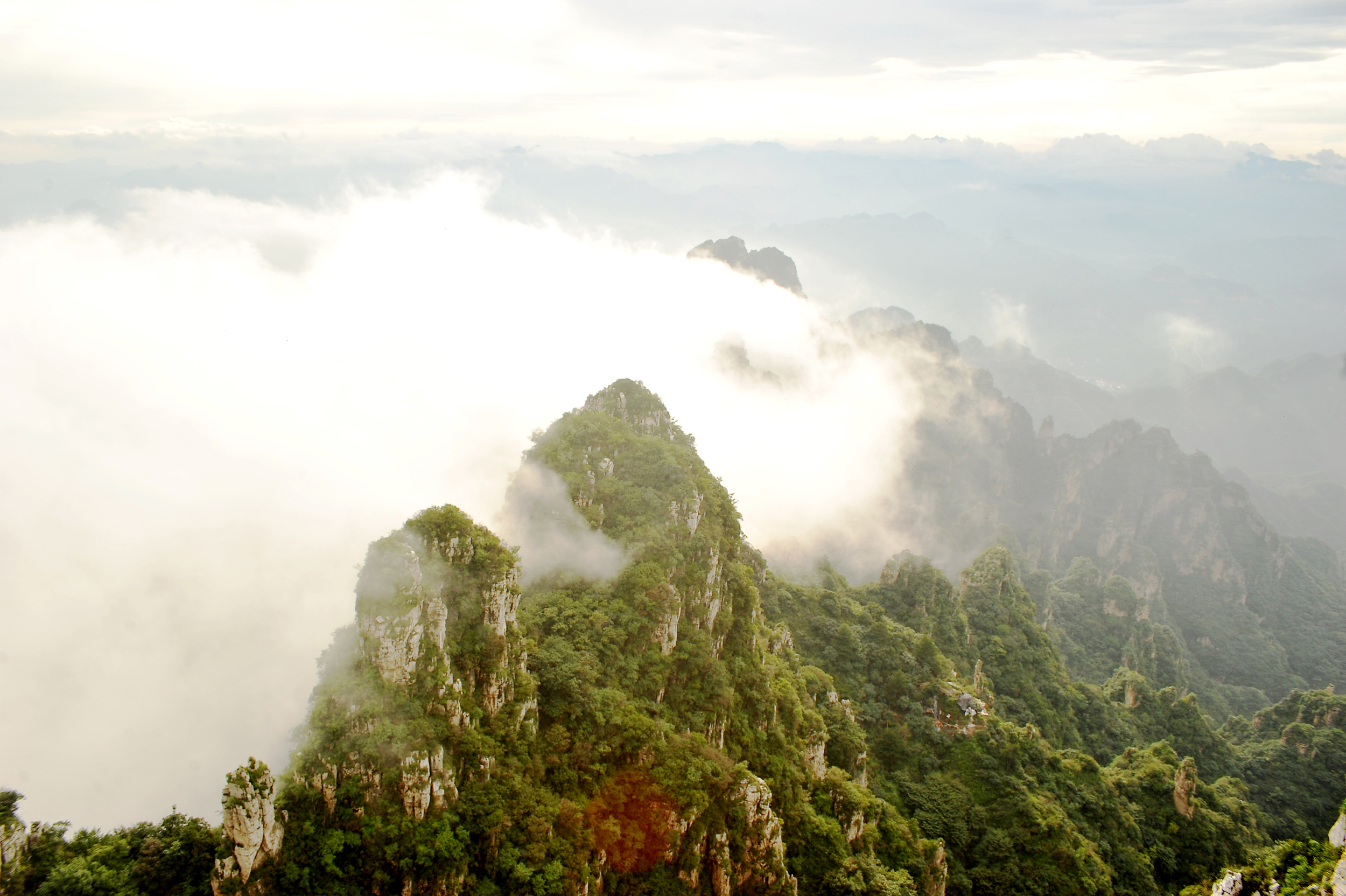 云雾缭绕狼牙山(5)