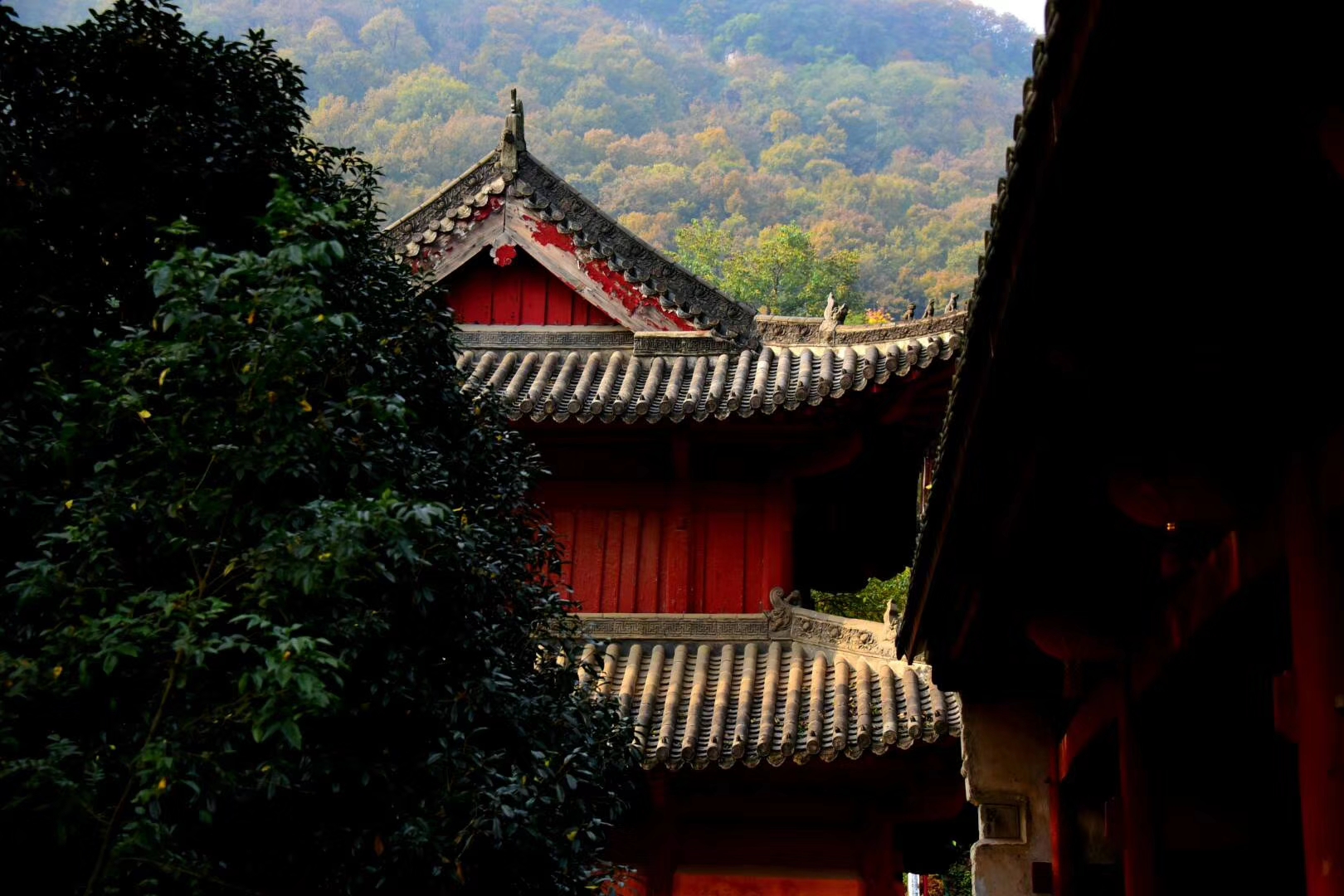 湖北有个地方叫谷城,谷城有座古刹叫承恩寺