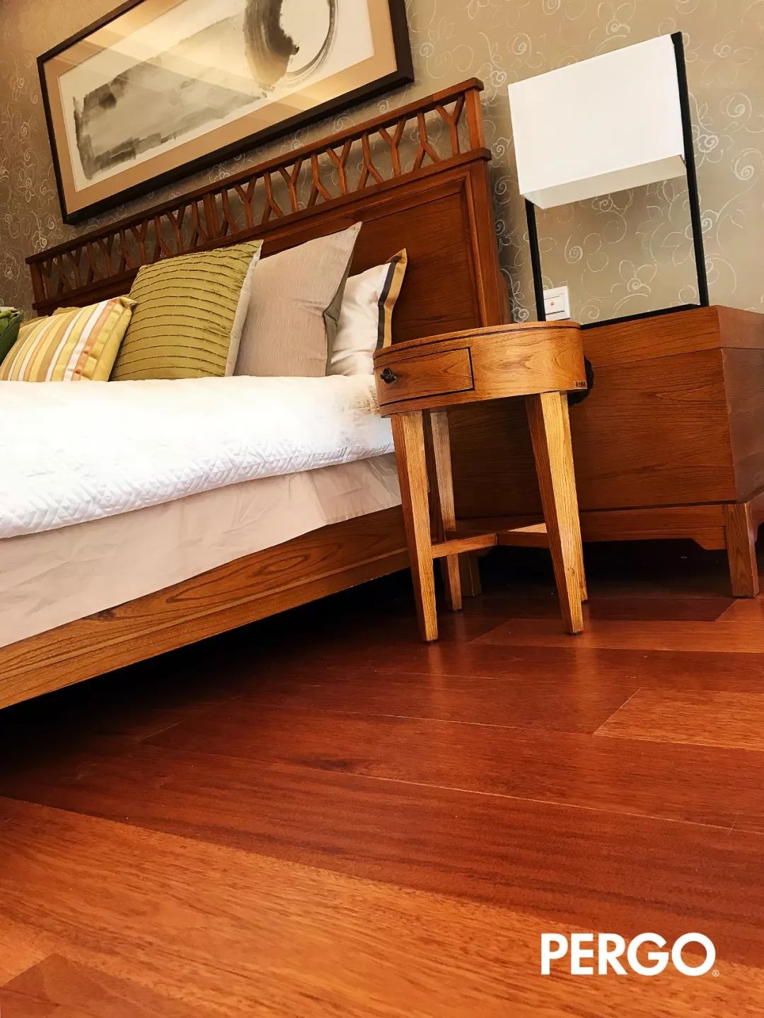 pergo柏丽地板,欧洲红魔的产物