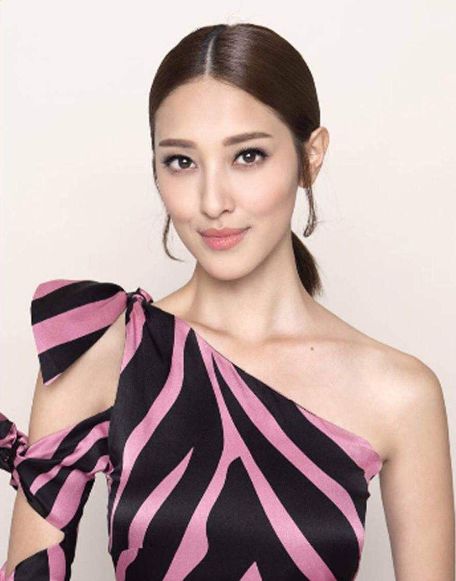 陈凯琳自结婚生子后,就处于半隐退状态.