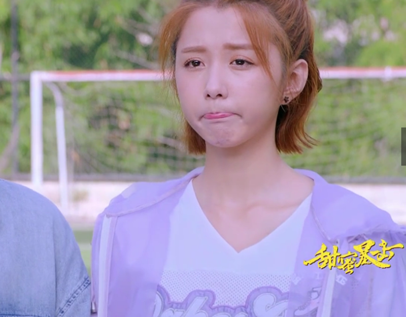 《甜蜜暴击》宋小米的萌照,嘟嘴卖萌,网友:忍不住想亲一口!