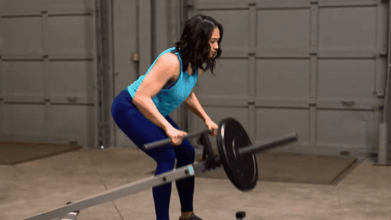 一个动作多种做法,练背日不可错过的t杠划船助力强背计划