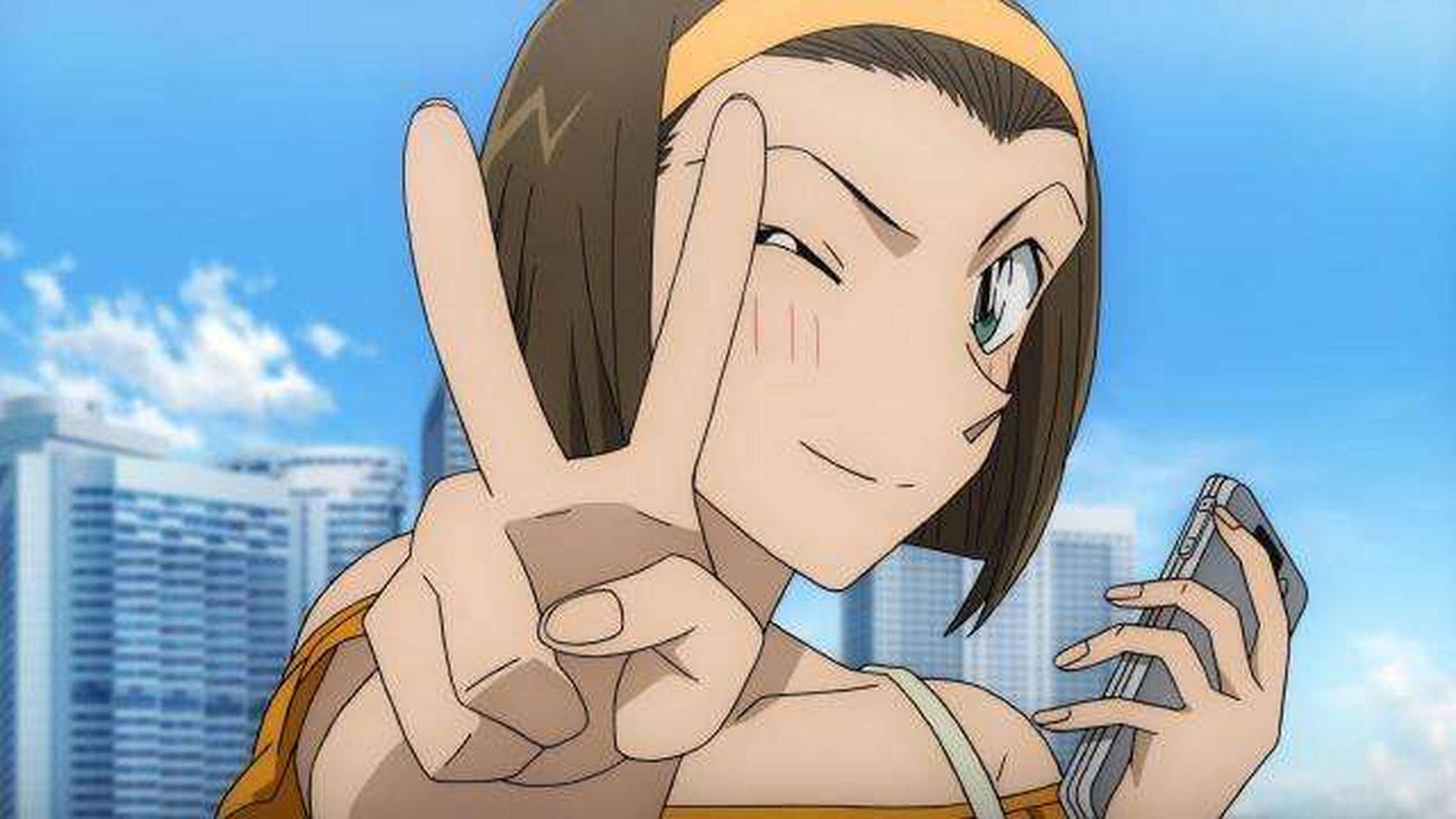 铃木园子,17岁的帝丹高中二年级b班学生,与毛利兰