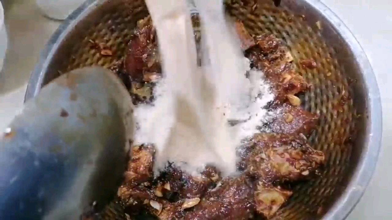 高压锅做出粉蒸排骨,麻辣香鲜,软糯可口