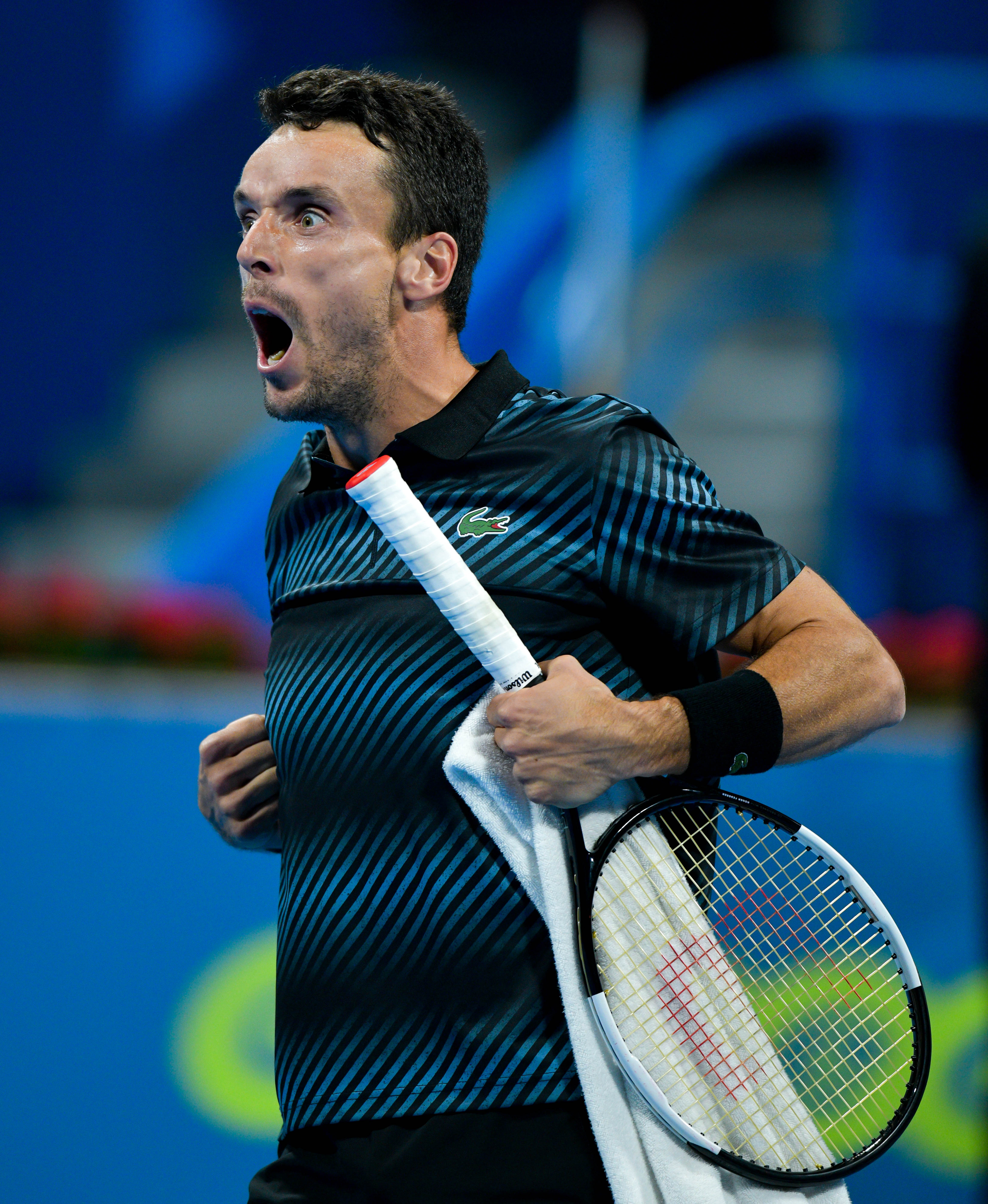 网球——卡塔尔公开赛:阿古特淘汰焦科维奇