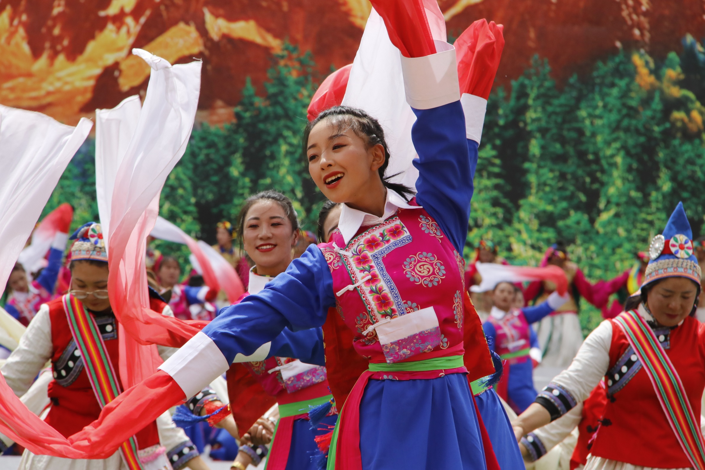 2019香格里拉赛马节开赛(1)