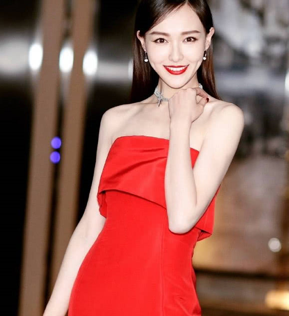 唐嫣的衣品开挂了,这么会穿的她让人挪不开眼,网友:罗晋有福气