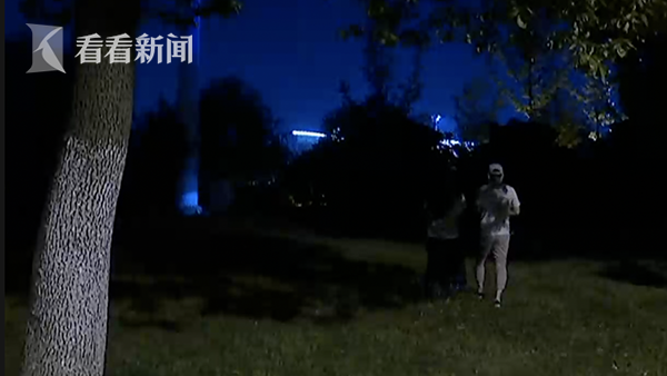 被心仪女主播嘲讽后不爽 男子欲掐死对方后自杀