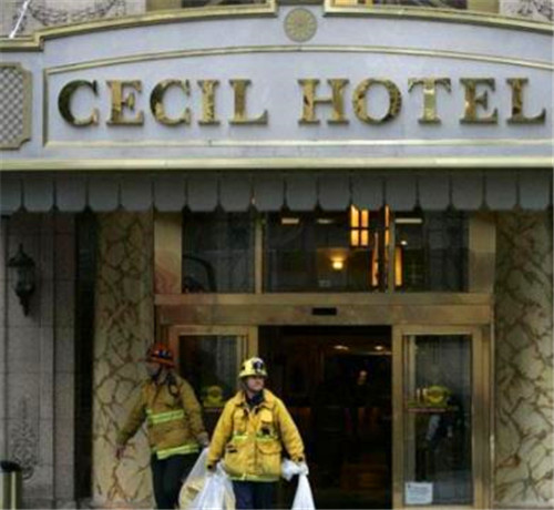 蓝可儿溺亡水塔,酒店上下喝8天尸水,死因是啥?李昌钰只说了5字