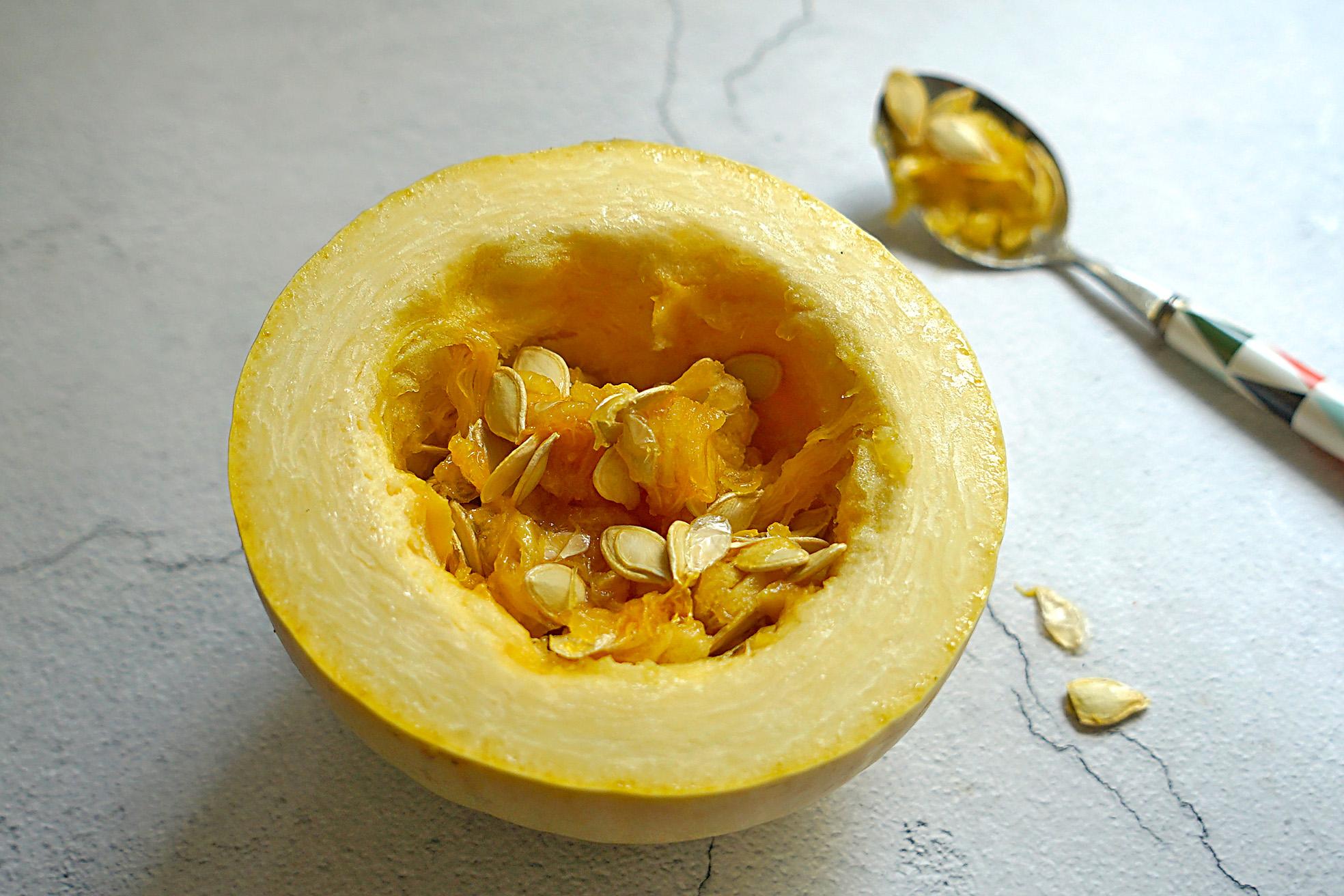 瓜丝不用切筷子搅一搅就一大盘,凉拌比土豆丝还好吃