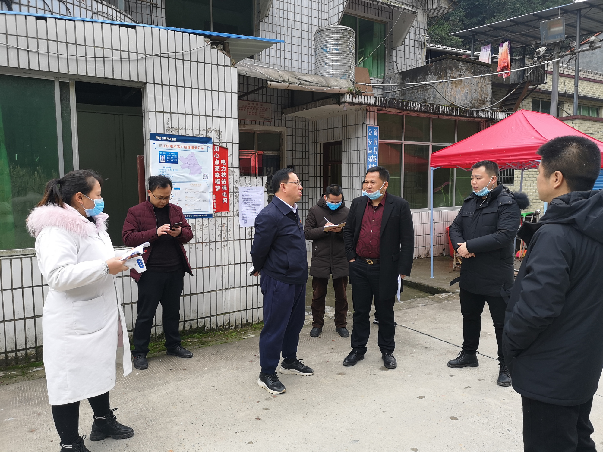 毛有智:一线指挥调度疫情防控工作,确保打赢疫情防控阻击战