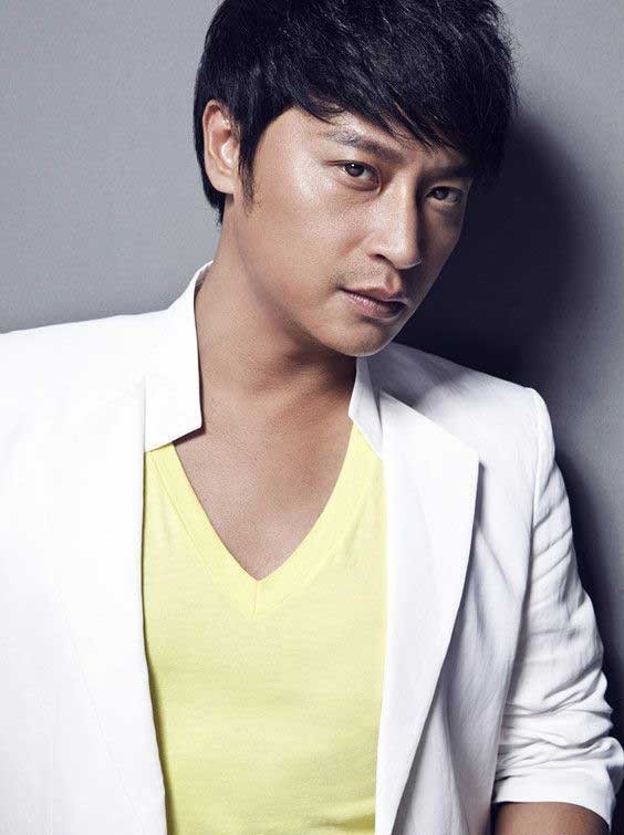 陈志朋因造型引发网友热议,他说人活在世,活出自己最重要