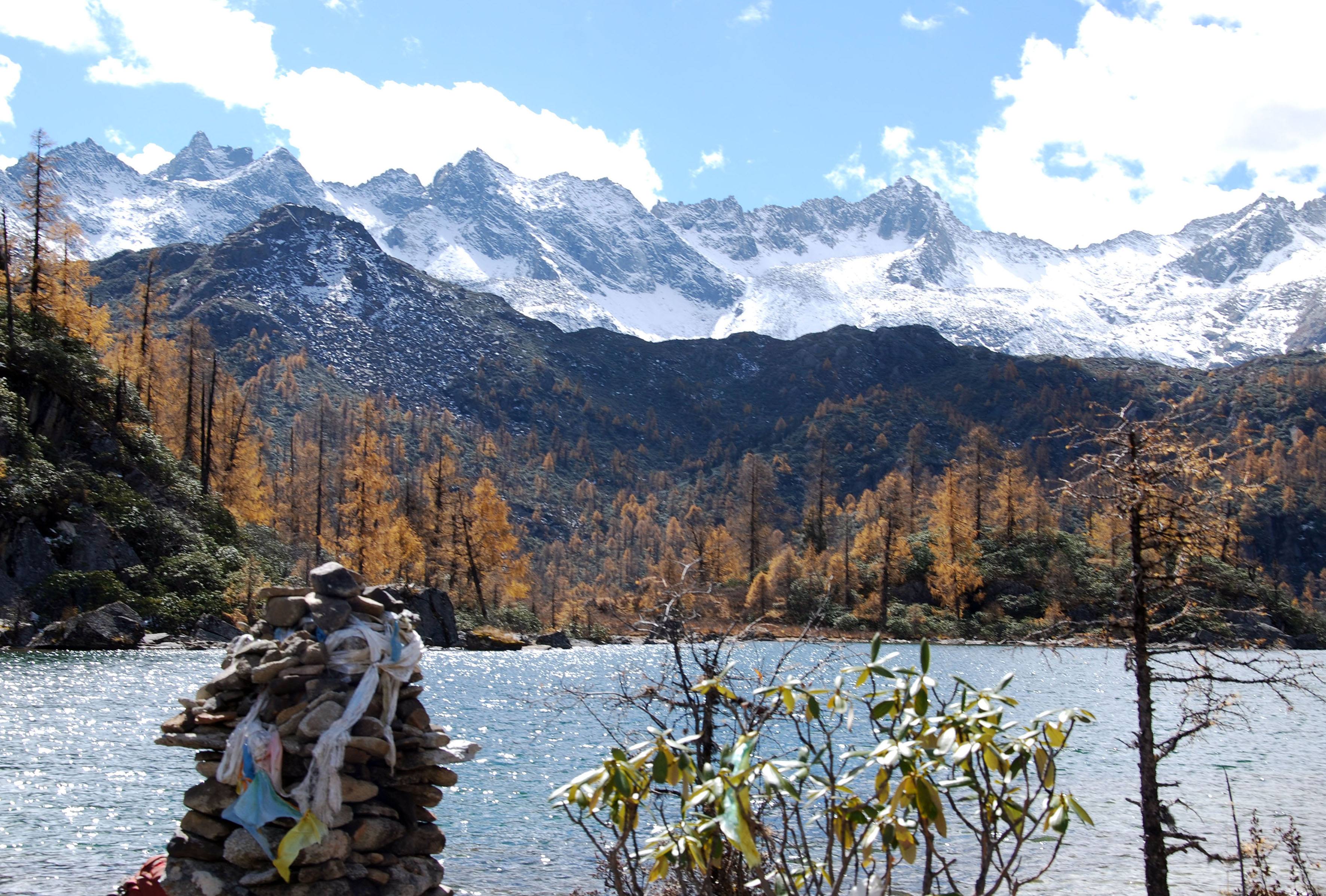 四川境内鲜为人知的绝美景点,景色堪比九寨沟,是真正的世外桃源