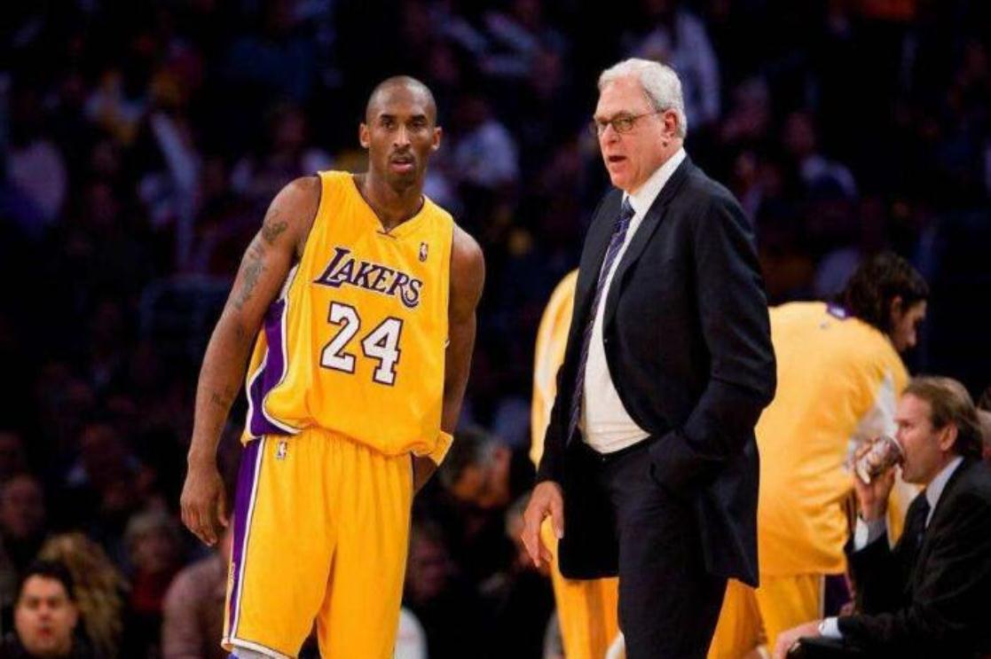 禅师上任给鲨鱼三个要求,让不和的奥尼尔和科比形成合力