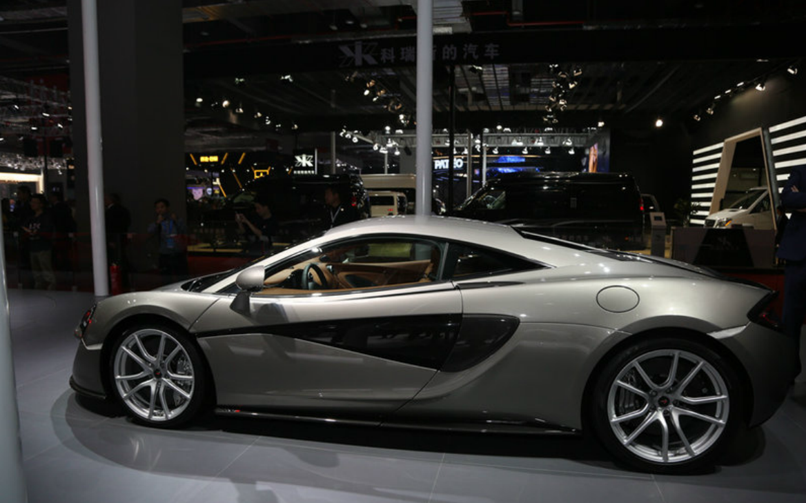 品鉴迈凯伦570s的霸气外观