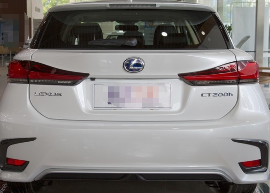 这款雷克萨斯c ct200h舒适版双色,有颜值有动力有空间