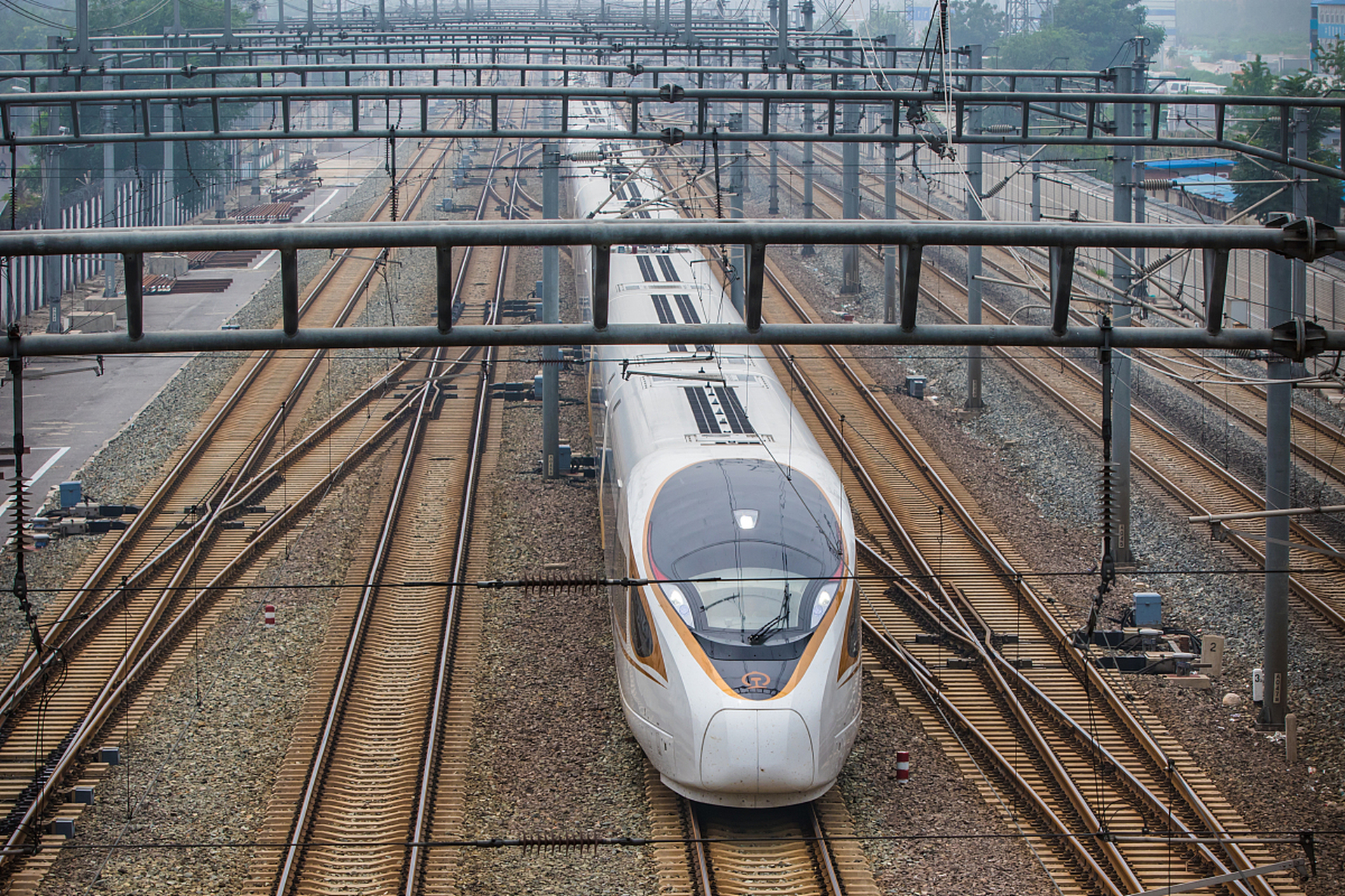 复兴号高速列车获特等奖,达国际顶尖水平.