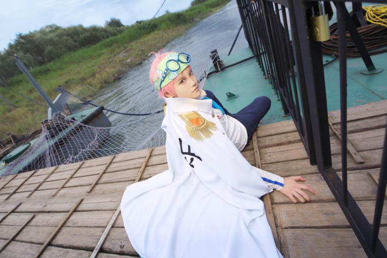 海贼王cos,网友:啥时候冒出假白胡子海贼团了?还自带