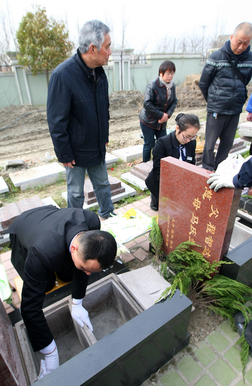 殡仪学院殡葬图片