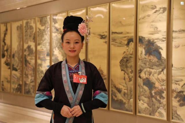 "侗族女神"杨春念,歌声唱响40年