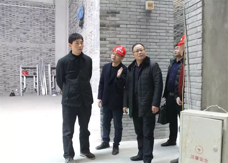 刘中汉调研市民广场扩建,文博馆修缮工作